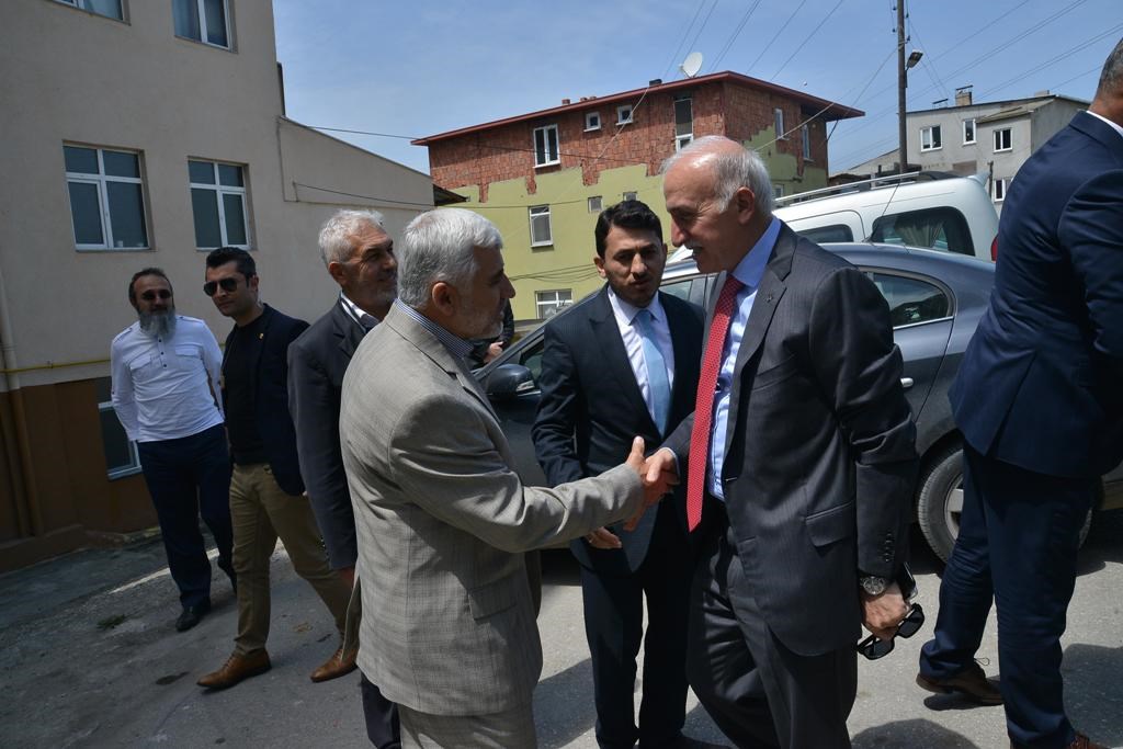 sayin valimiz tekkekoy gulistan yatili kiz kuran kursunu ziyaret etti